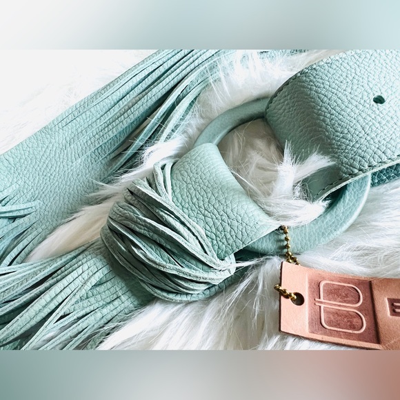 🇨🇦 Brave Leather Collection - Zuna Seafoam Leather Belt - Picture 5 of 9